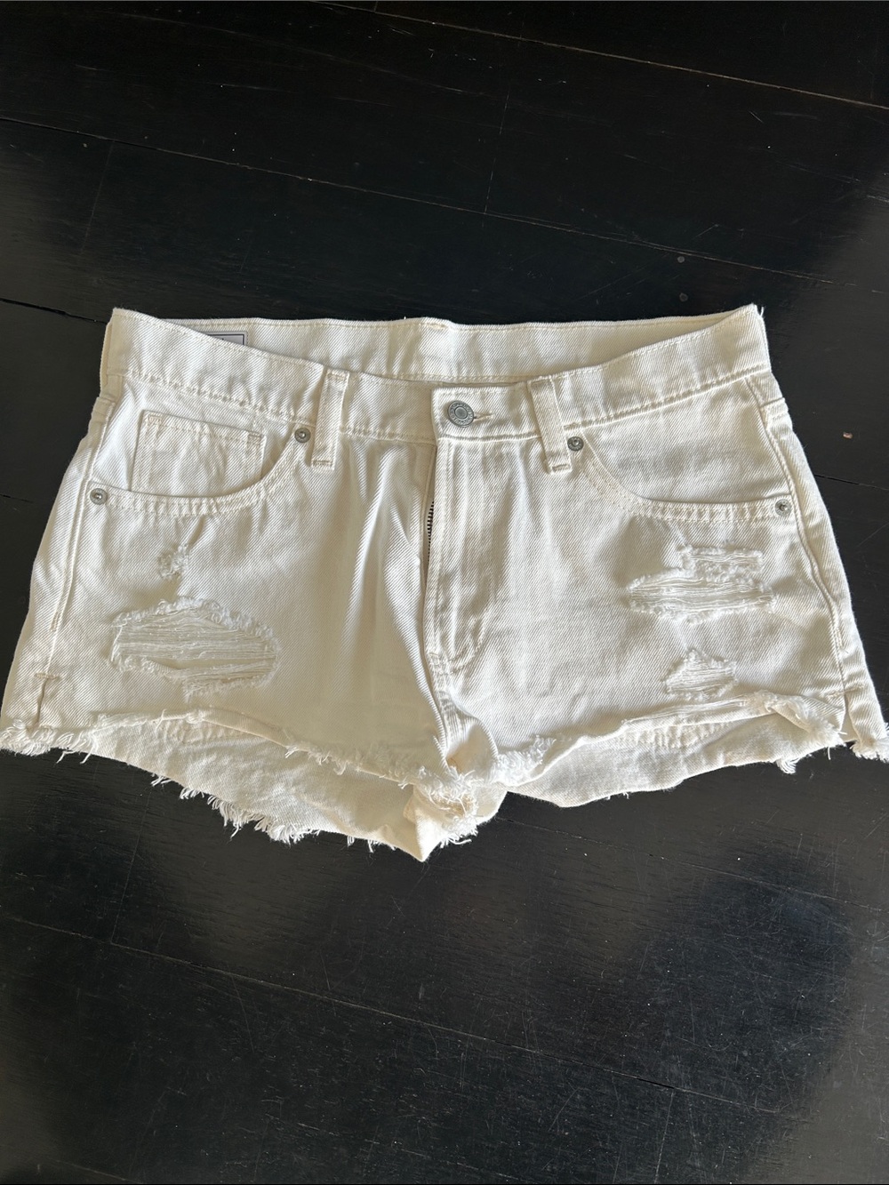 GAP White Distressed Frayed-Hem Denim Cutoff Shorts